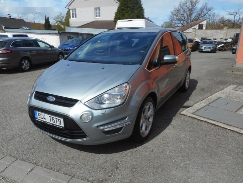 2010 Ford S-MAX