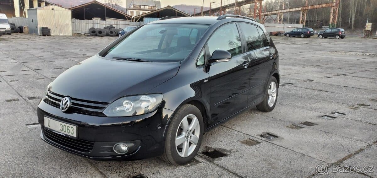 2012 Volkswagen GOLF