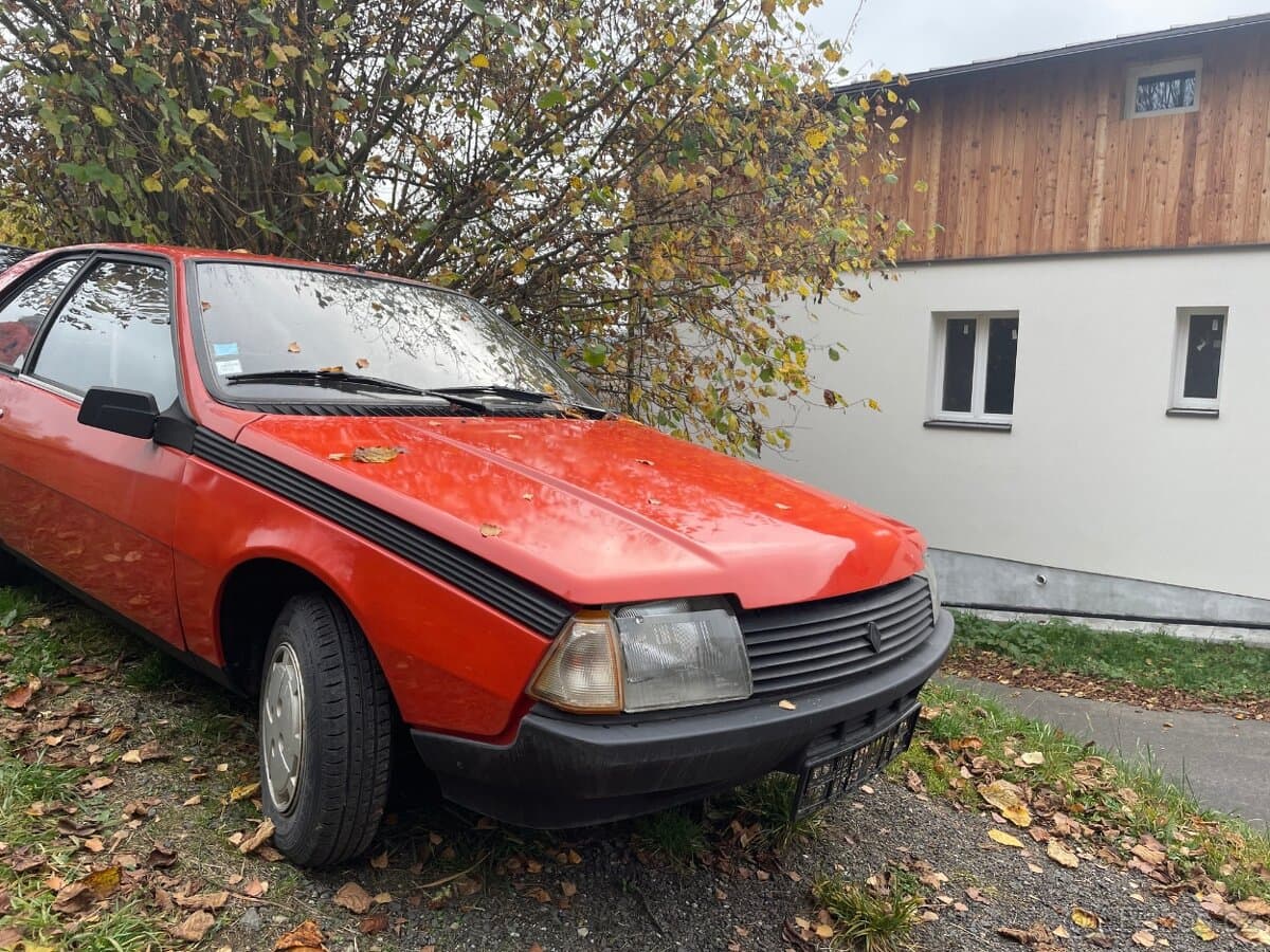 Renault FUEGO