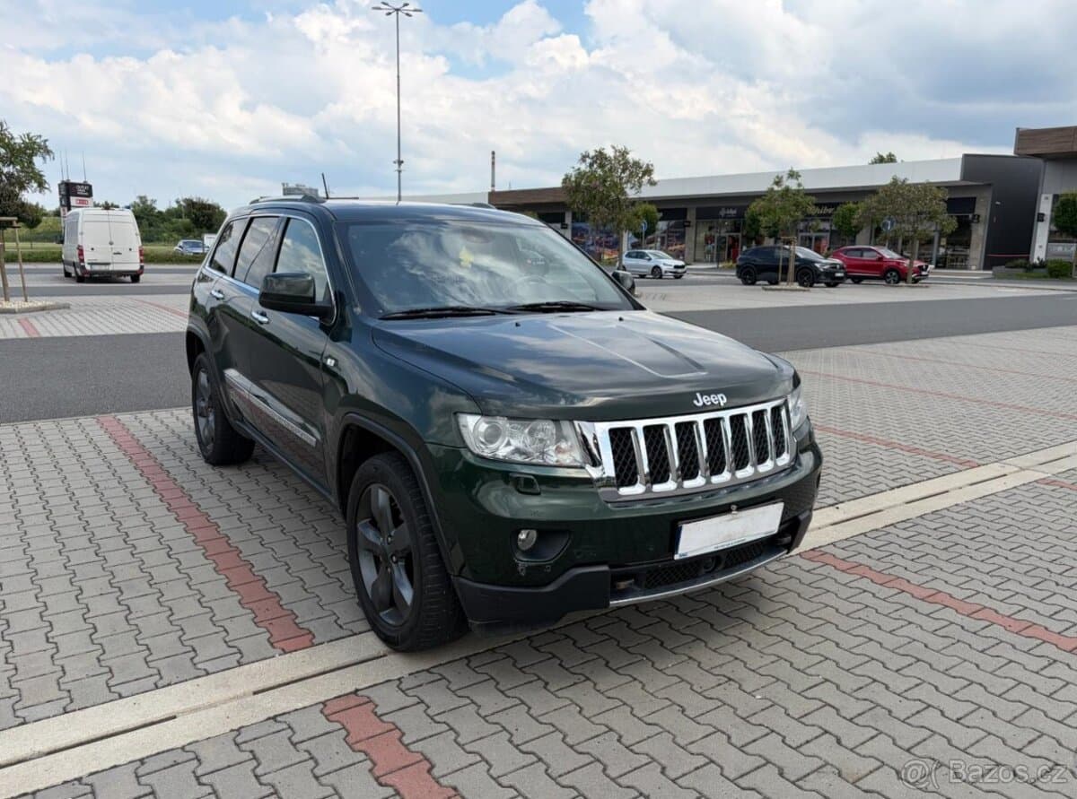 2011 Jeep CHEROKEE