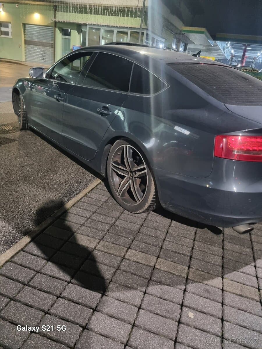 2011 Audi A5