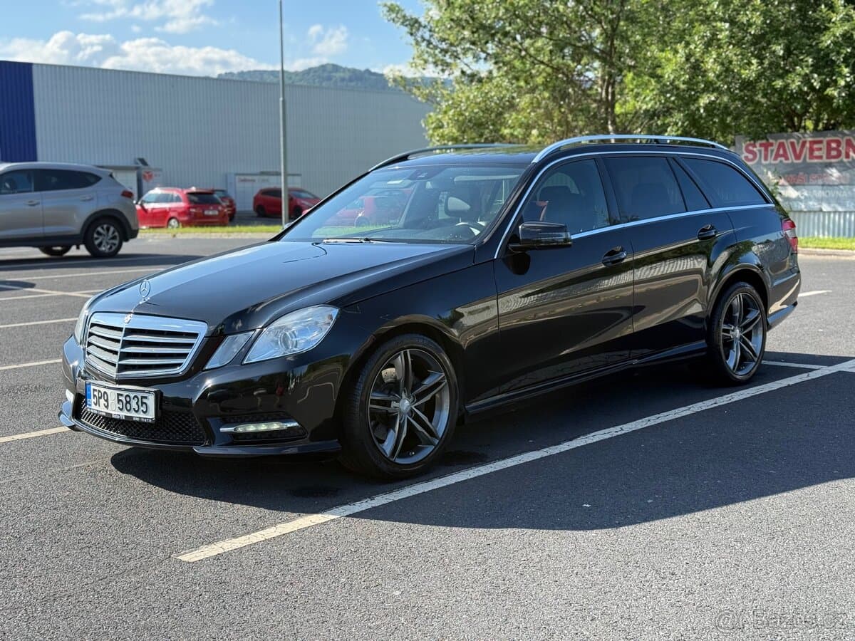 2012 Mercedes-Benz OSTATNÍ