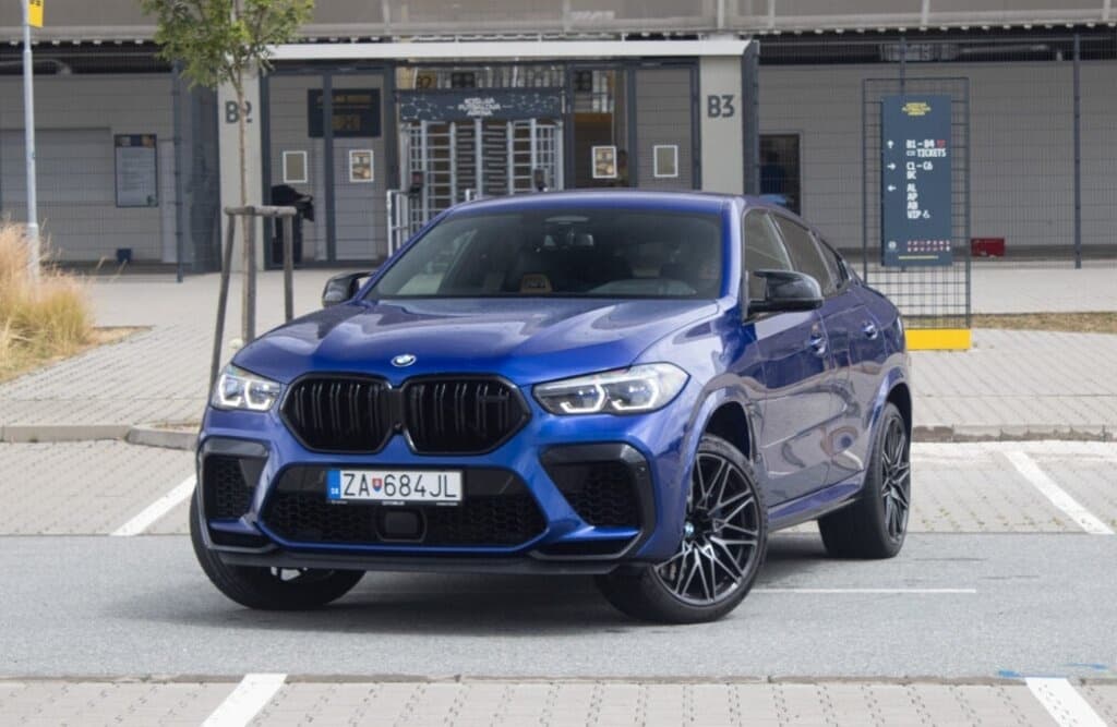 2021 BMW X6