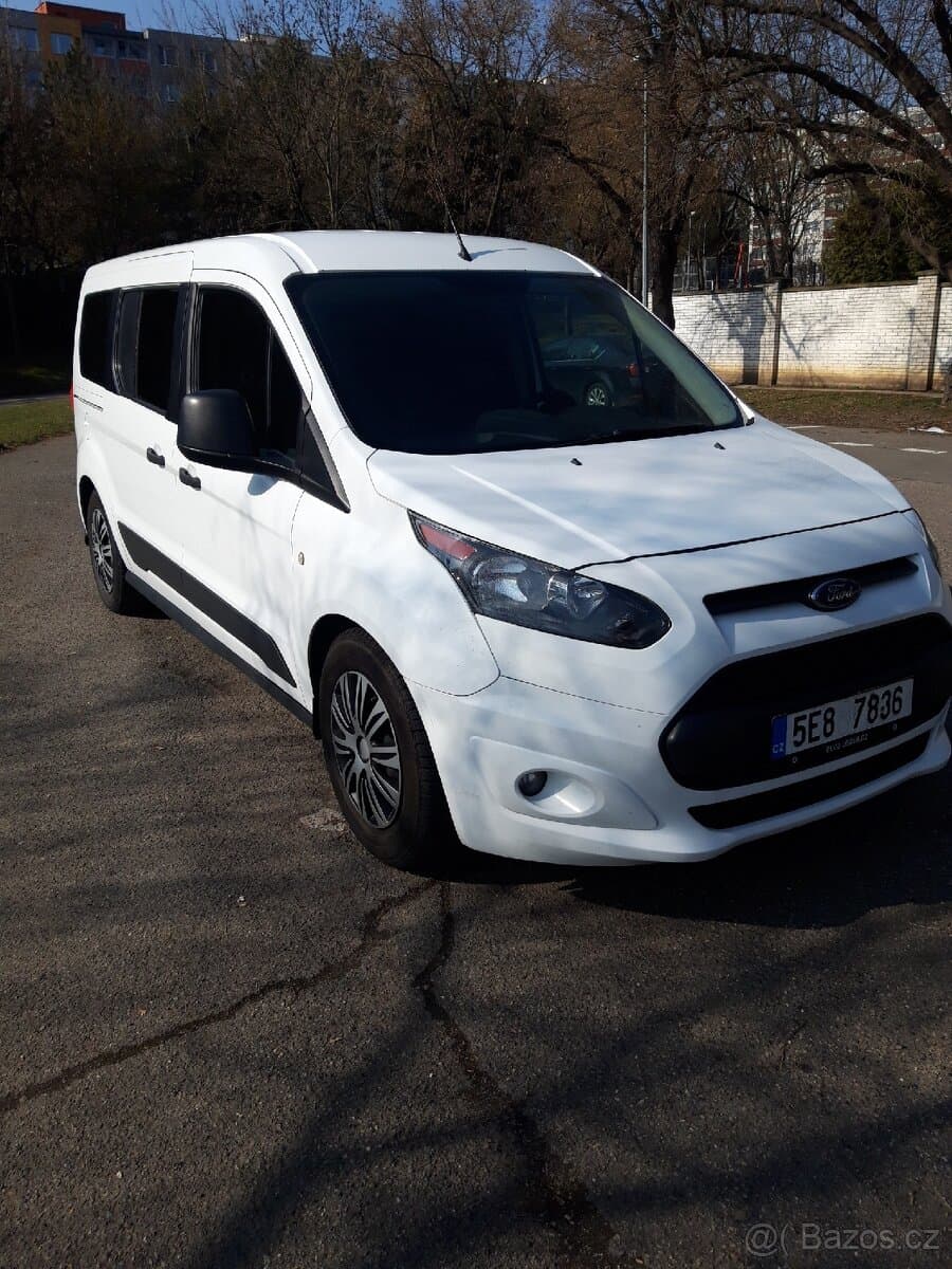 2017 Ford TOURNEO