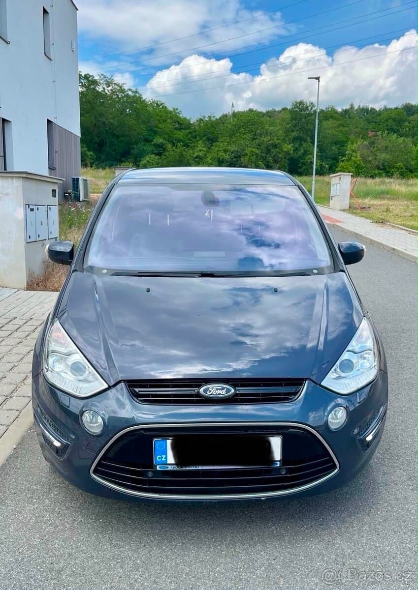 2014 Ford S-MAX