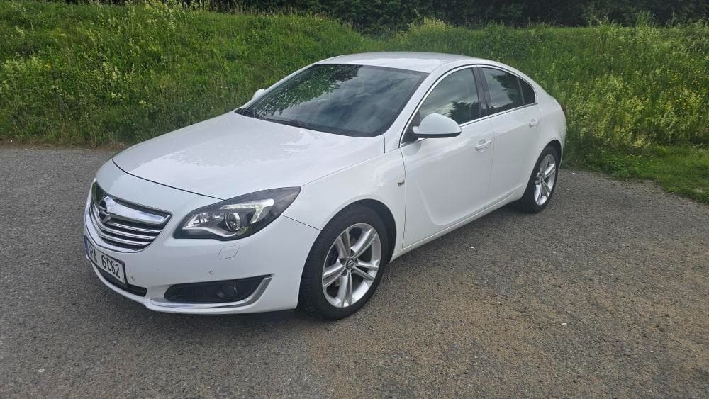 2014 Opel INSIGNIA
