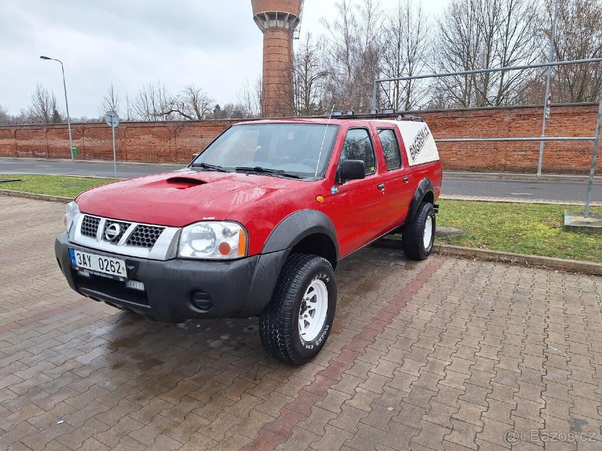 2002 Nissan NAVARA