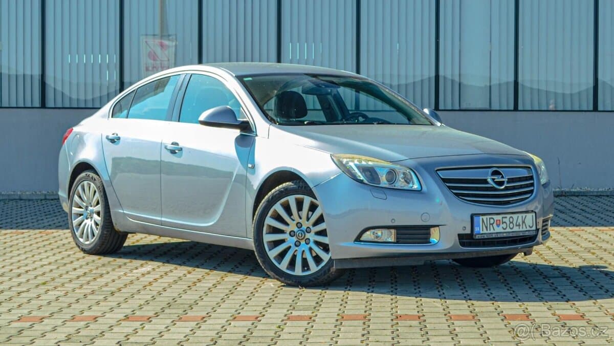 2009 Opel INSIGNIA