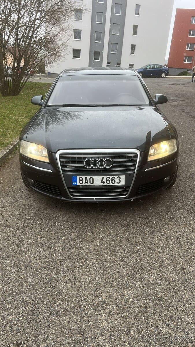 2005 Audi A8