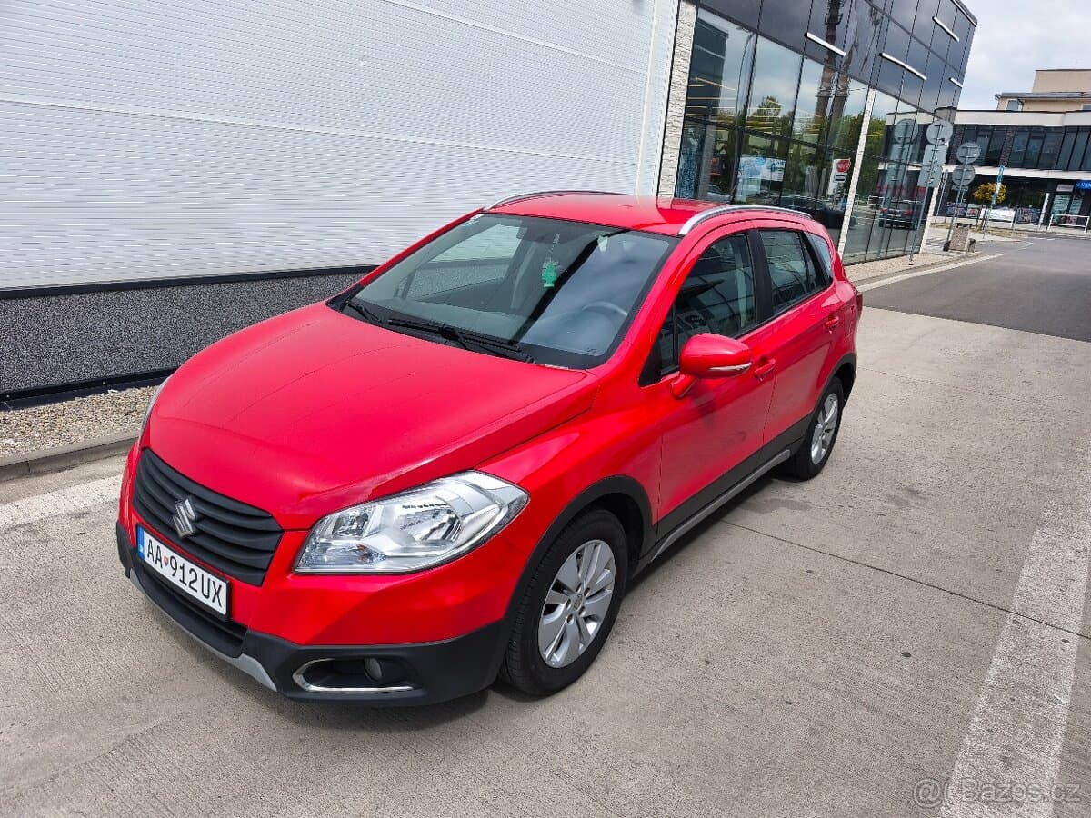 2014 Suzuki S-CROSS