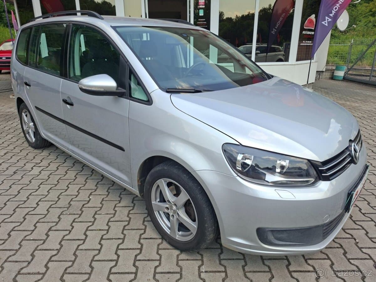 2011 Volkswagen TOURAN