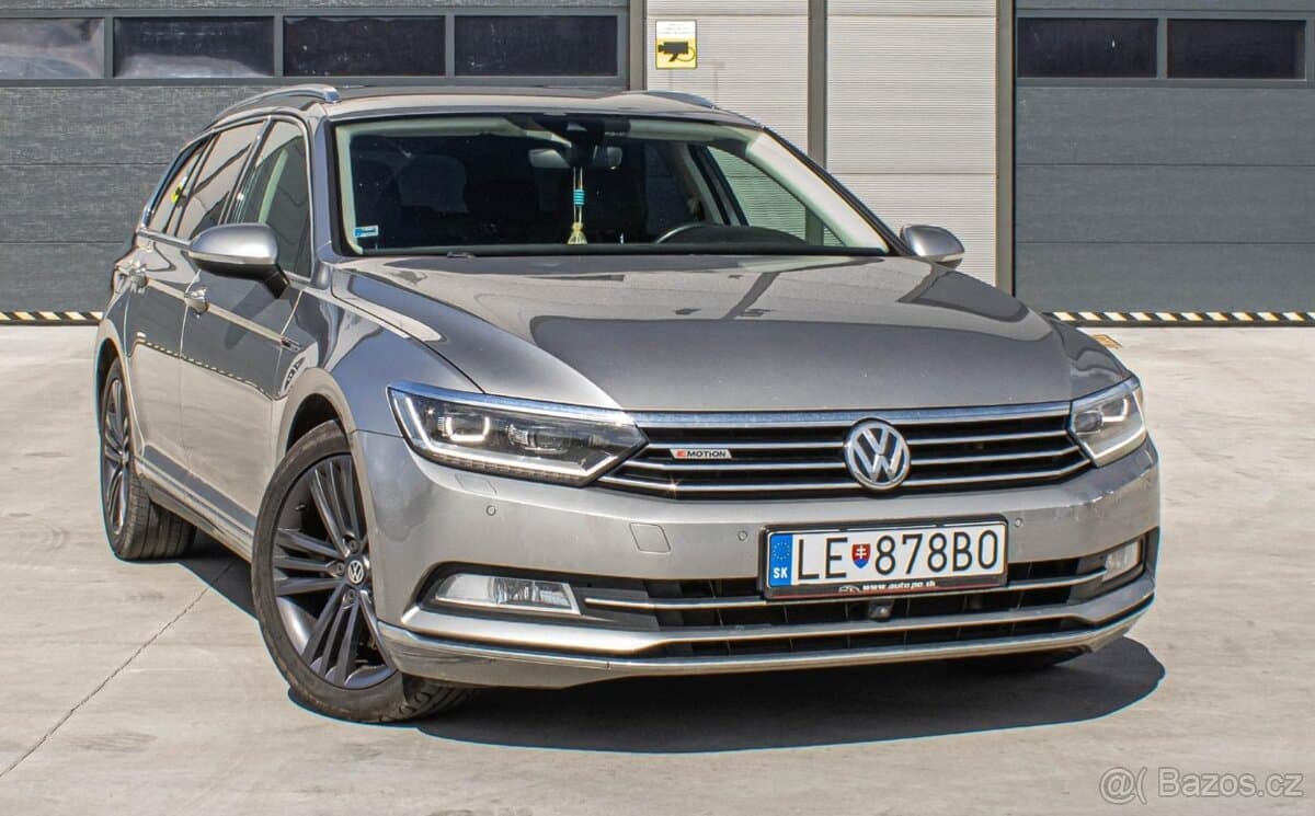 2016 Volkswagen PASSAT