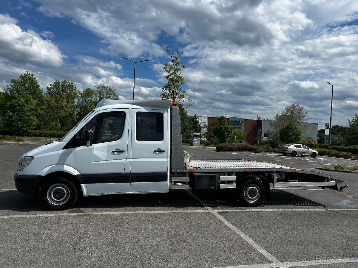 2009 Mercedes-Benz SPRINTER