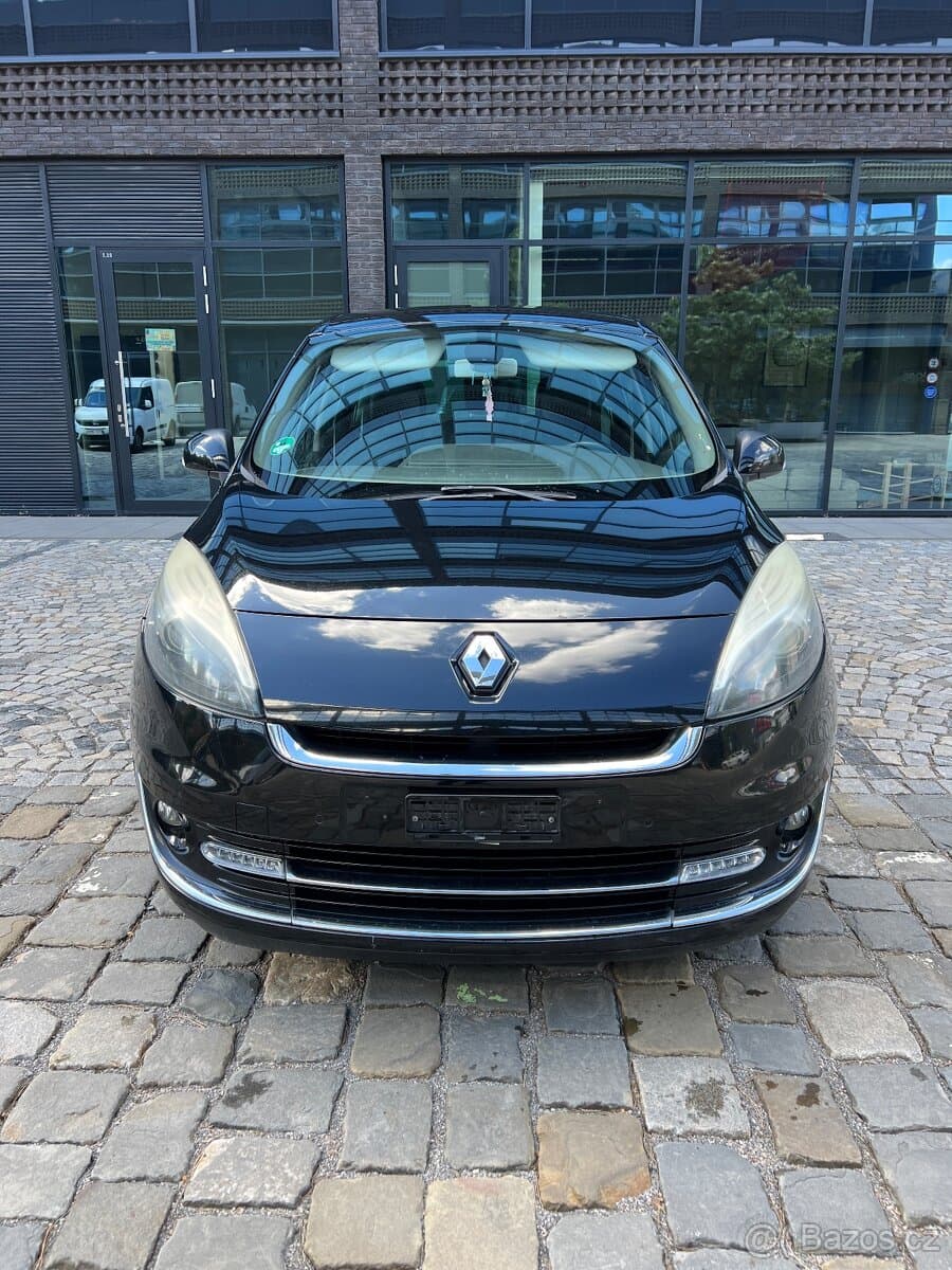 2013 Renault SCENIC