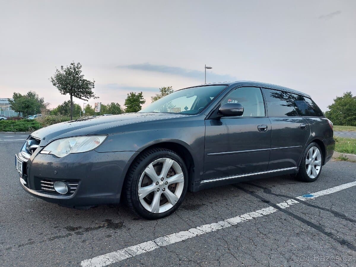 Subaru LEGACY