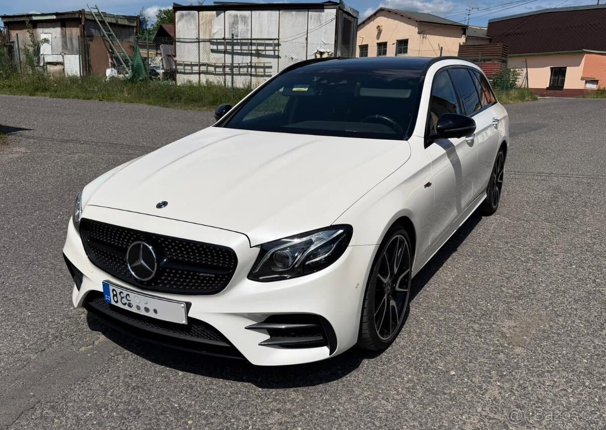2019 Mercedes-Benz OSTATNÍ