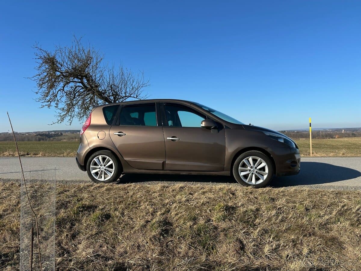 2010 Renault SCENIC