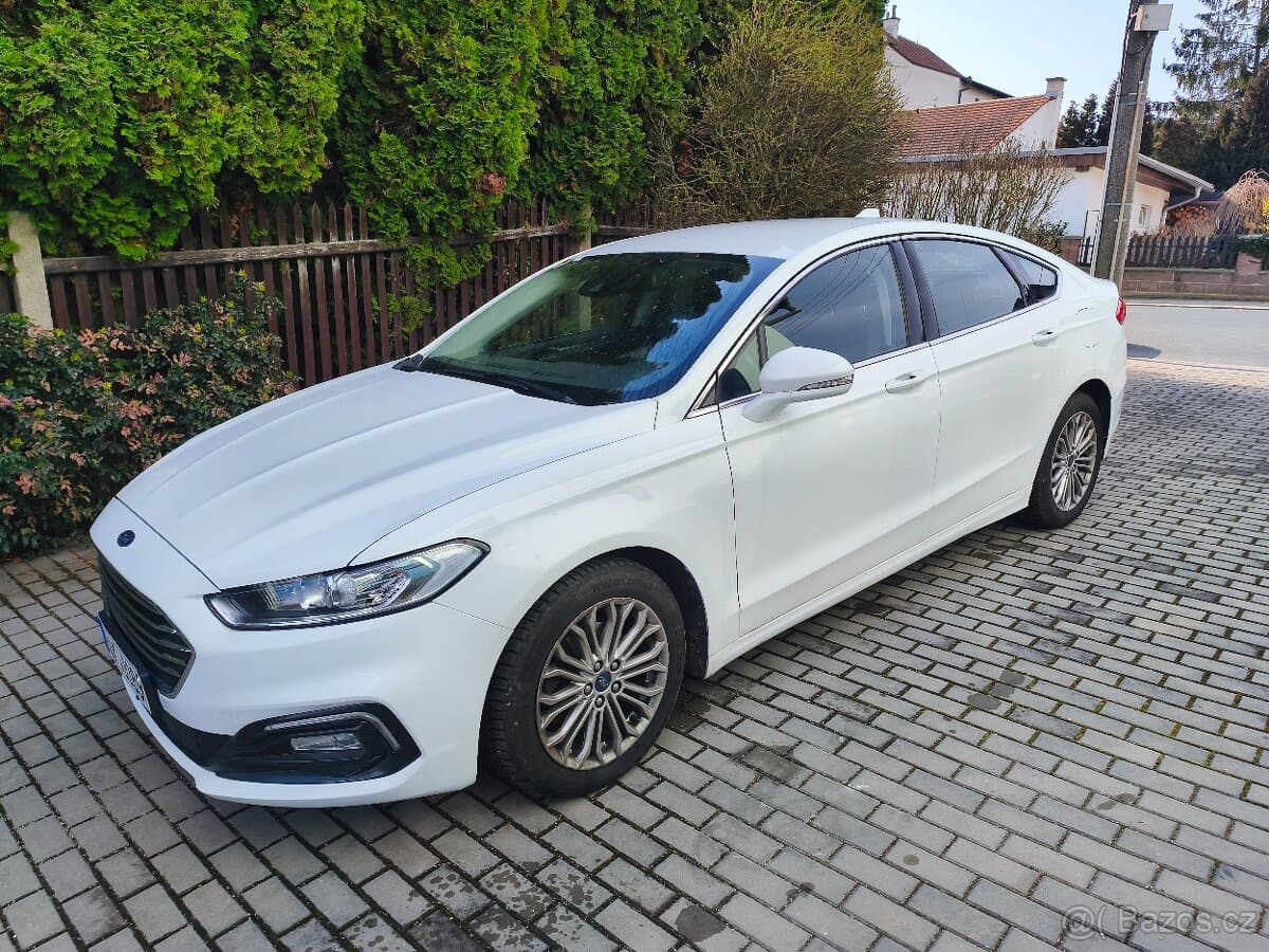 2020 Ford MONDEO
