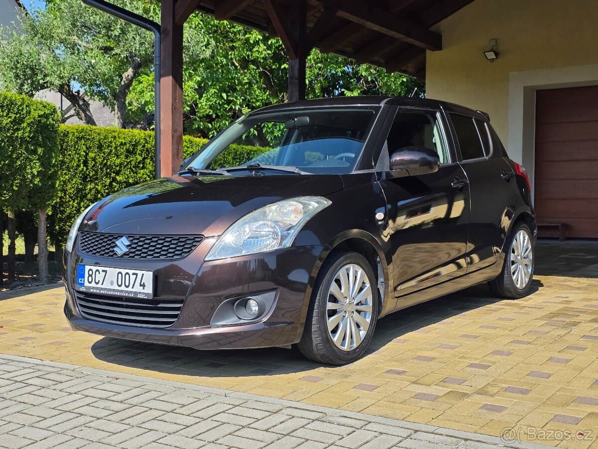 2012 Suzuki SWIFT