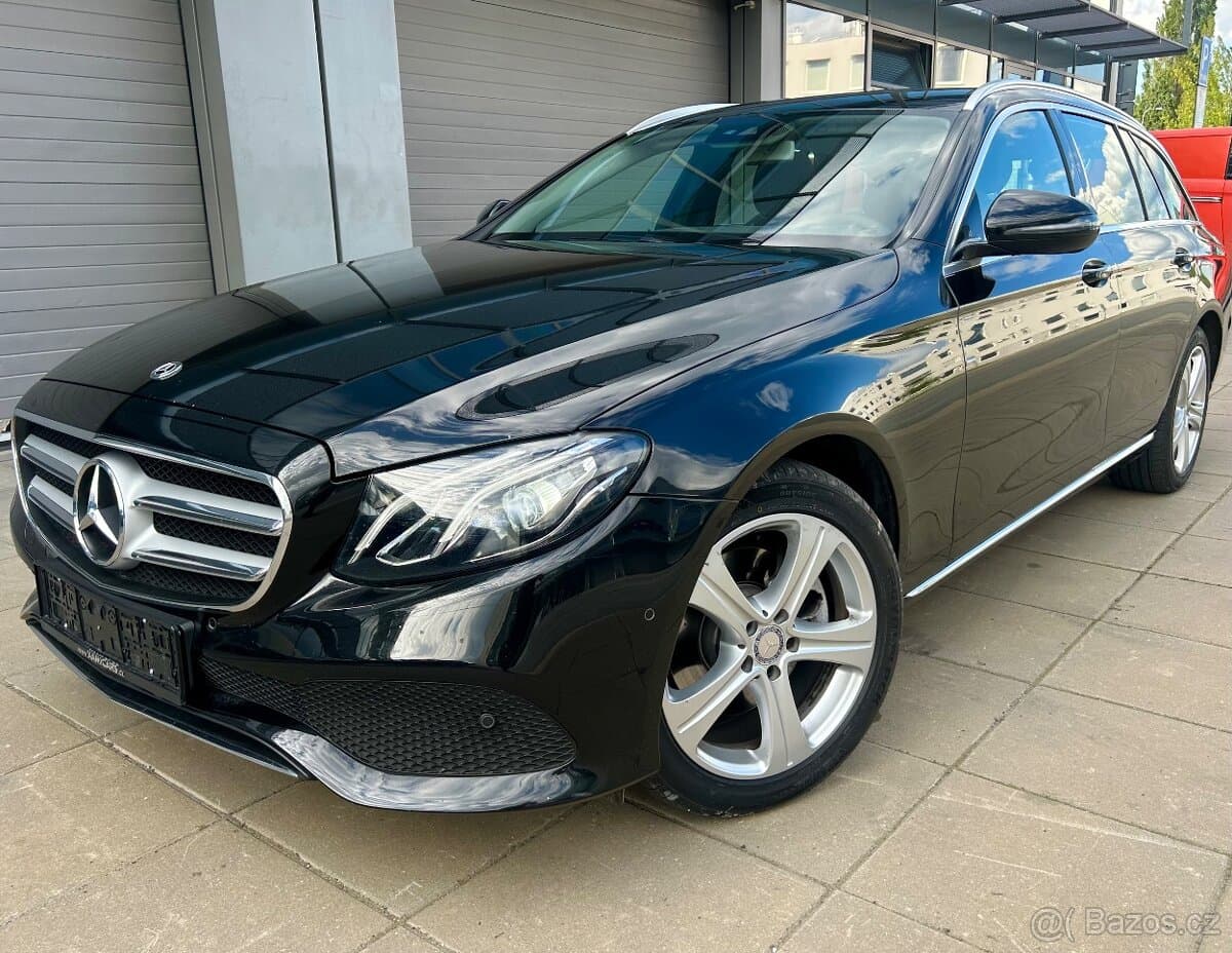 2017 Mercedes-Benz EQA