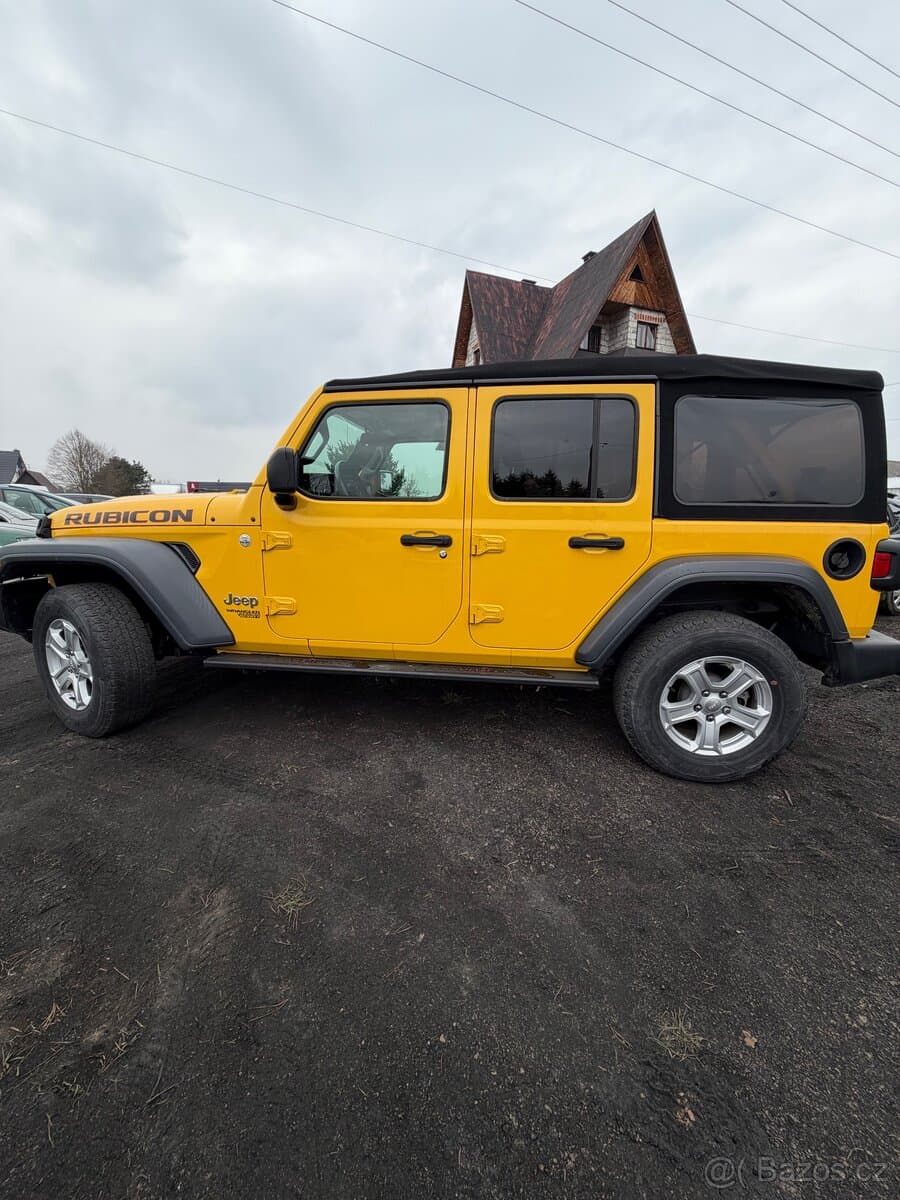2019 Jeep WRANGLER