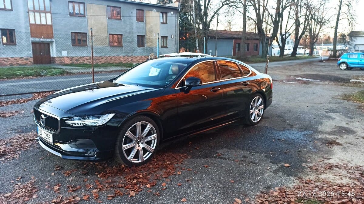 2019 Volvo S90