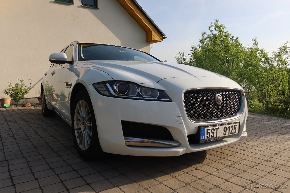 2018 Jaguar XF