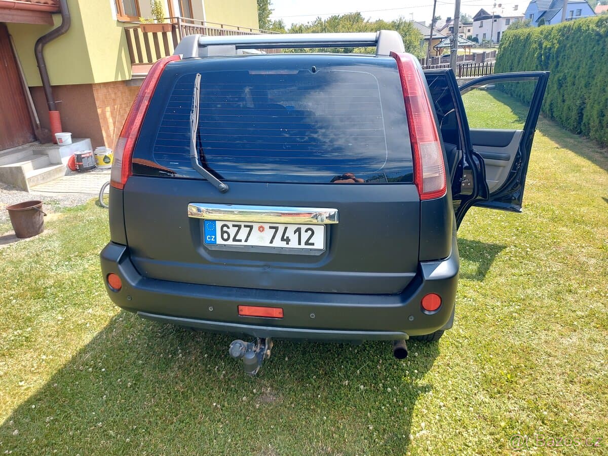 2005 Nissan X-TRAIL