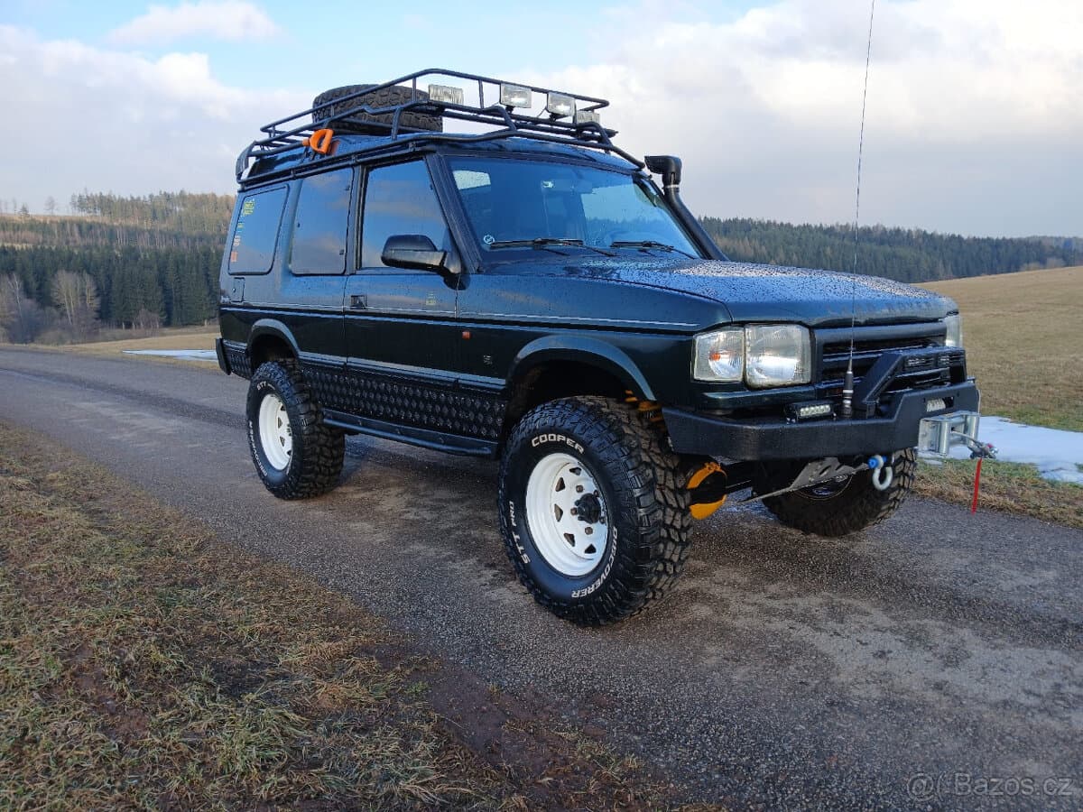 Land Rover DISCOVERY