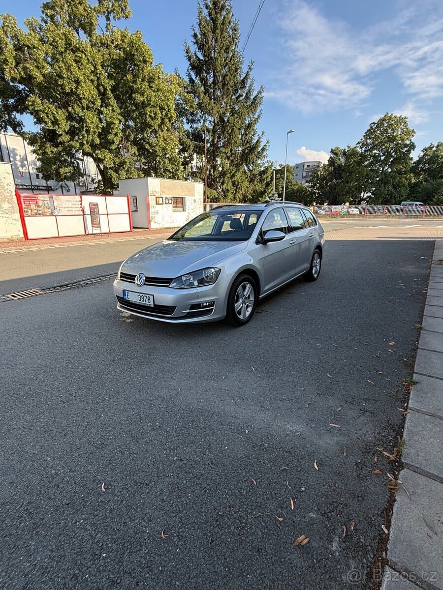 2015 Volkswagen GOLF