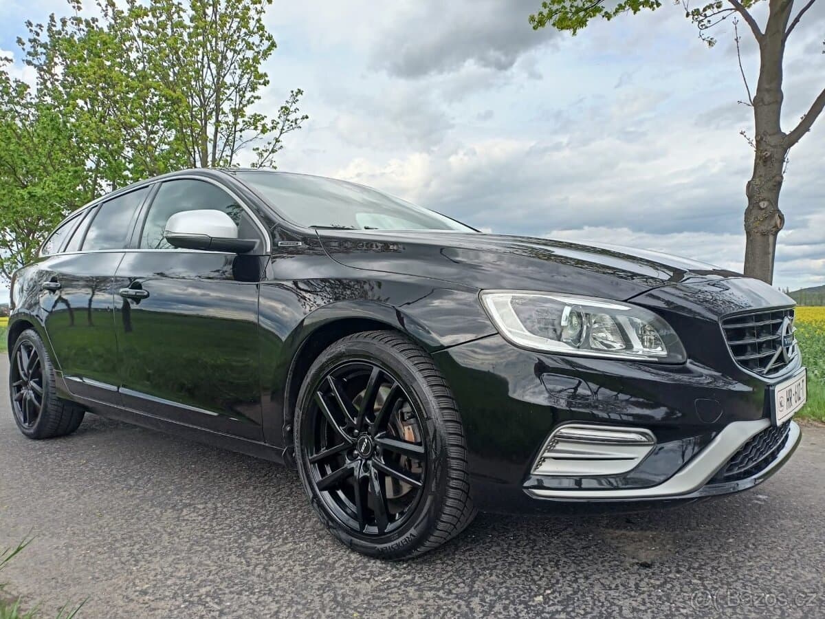 2015 Volvo V60