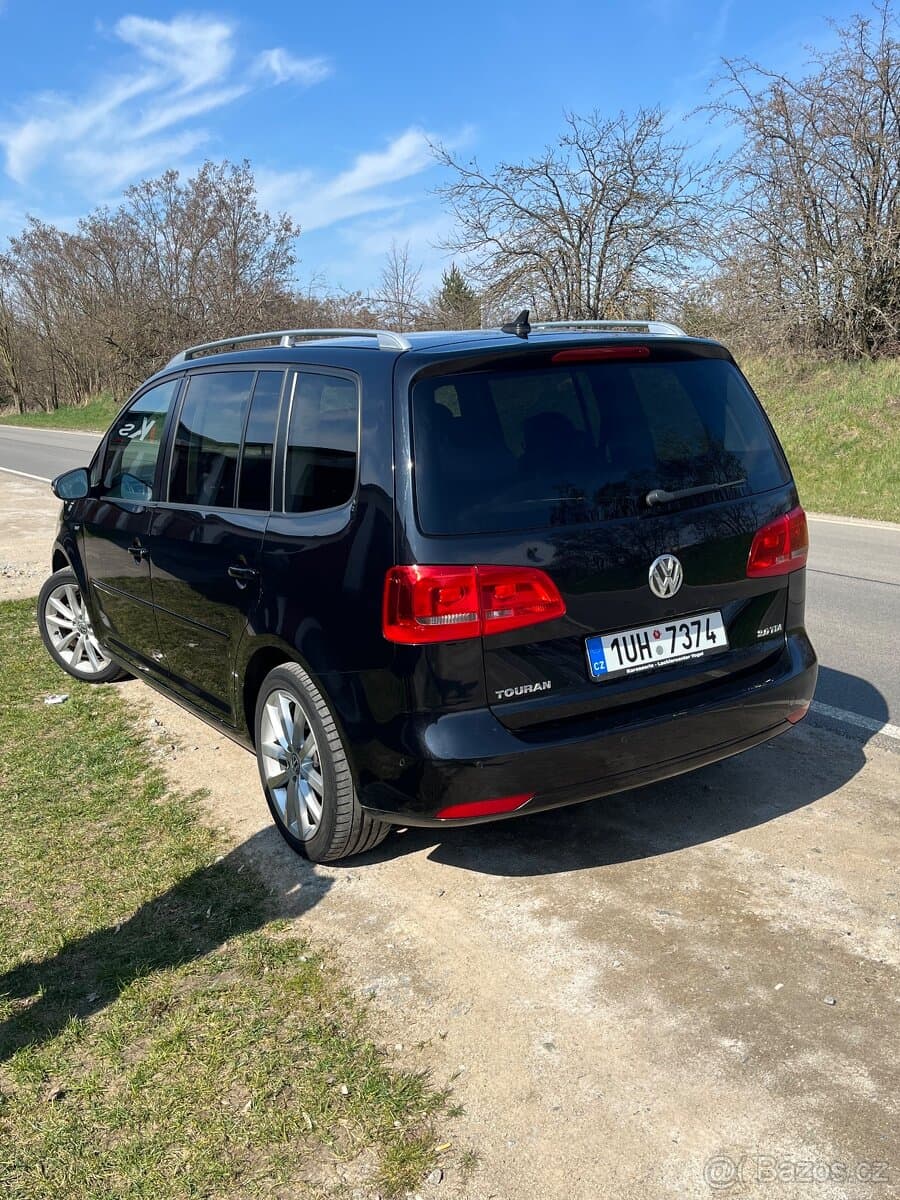 2013 Volkswagen TOURAN