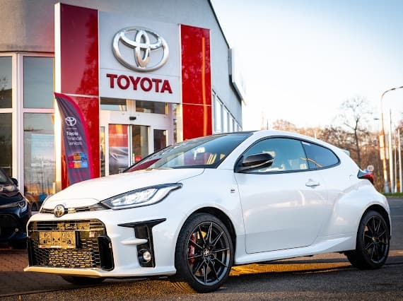 2021 Toyota YARIS