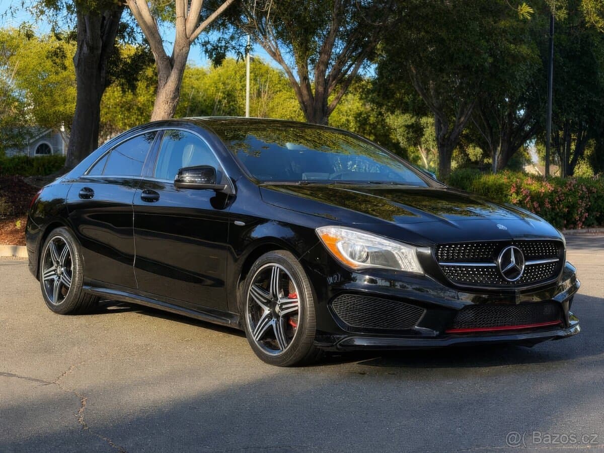 2016 Mercedes-Benz OSTATNÍ
