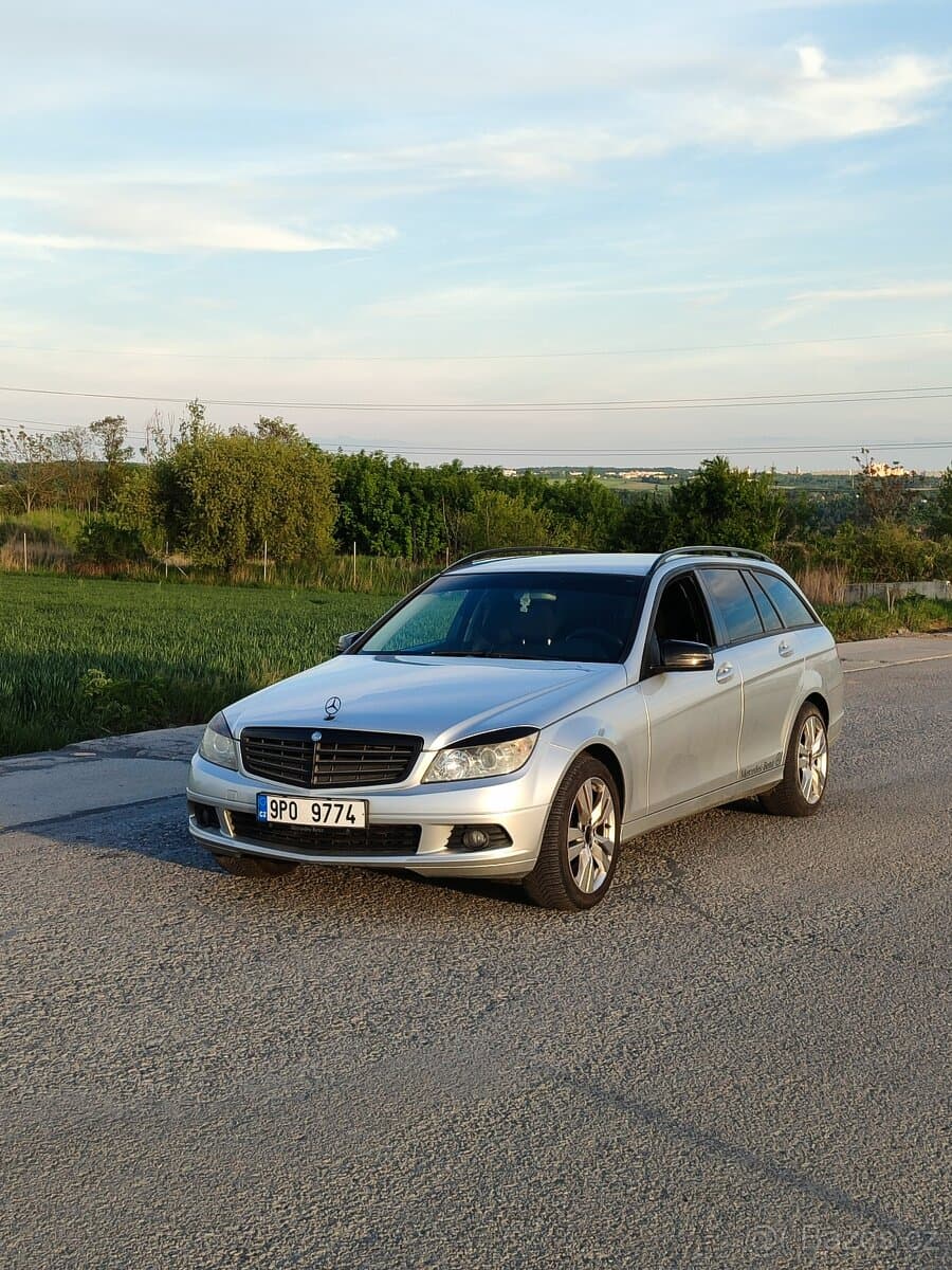 2009 Mercedes-Benz OSTATNÍ