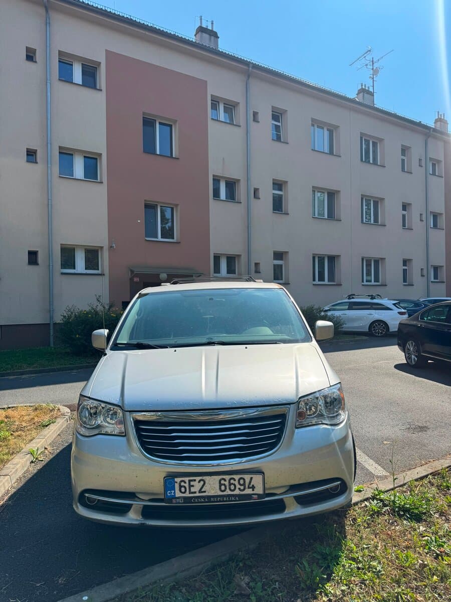 2012 Chrysler OSTATNÍ