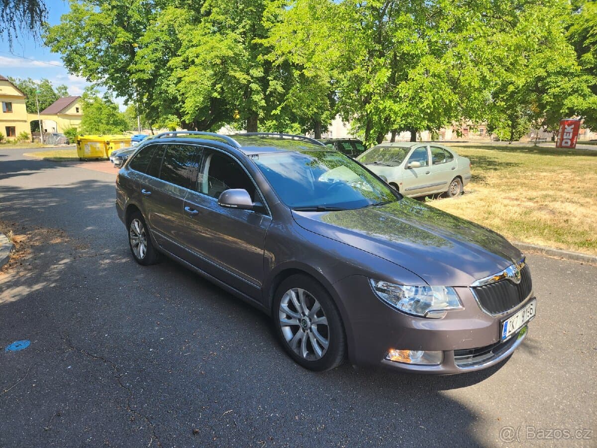 2010 Škoda SUPERB