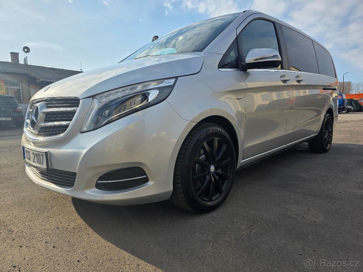 2016 Mercedes-Benz OSTATNÍ