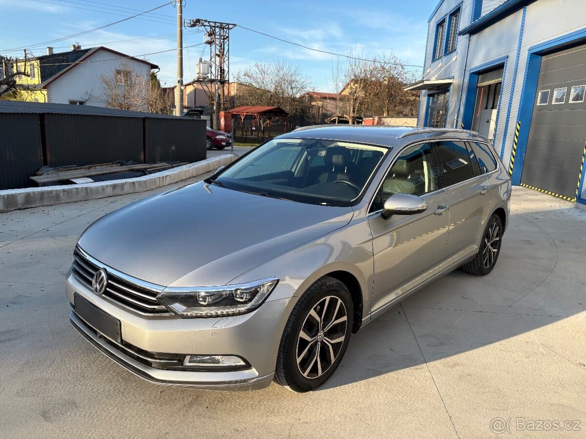 2015 Volkswagen PASSAT