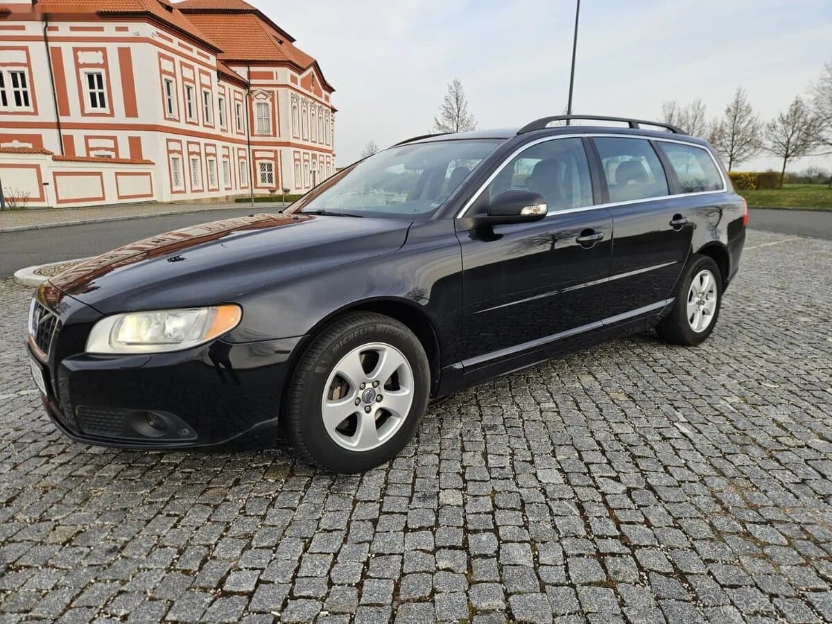2010 Volvo V70