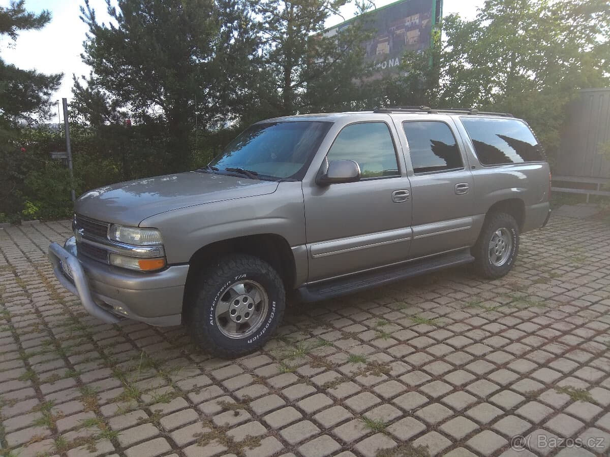2003 Chevrolet SUBURBAN