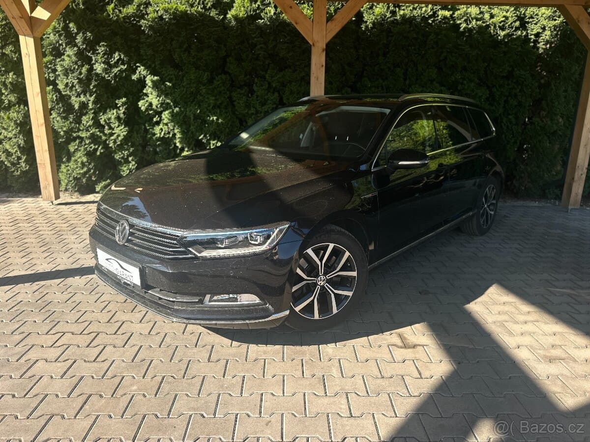2016 Volkswagen PASSAT