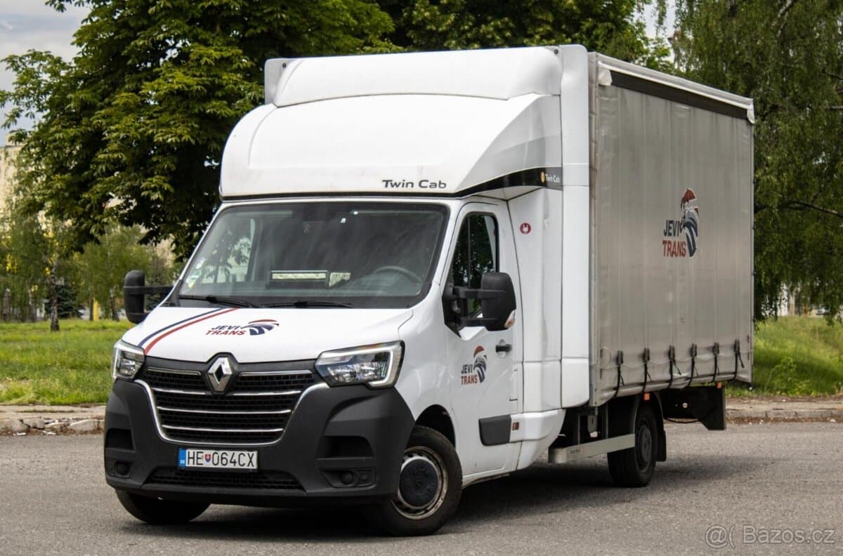 2023 Renault MASTER
