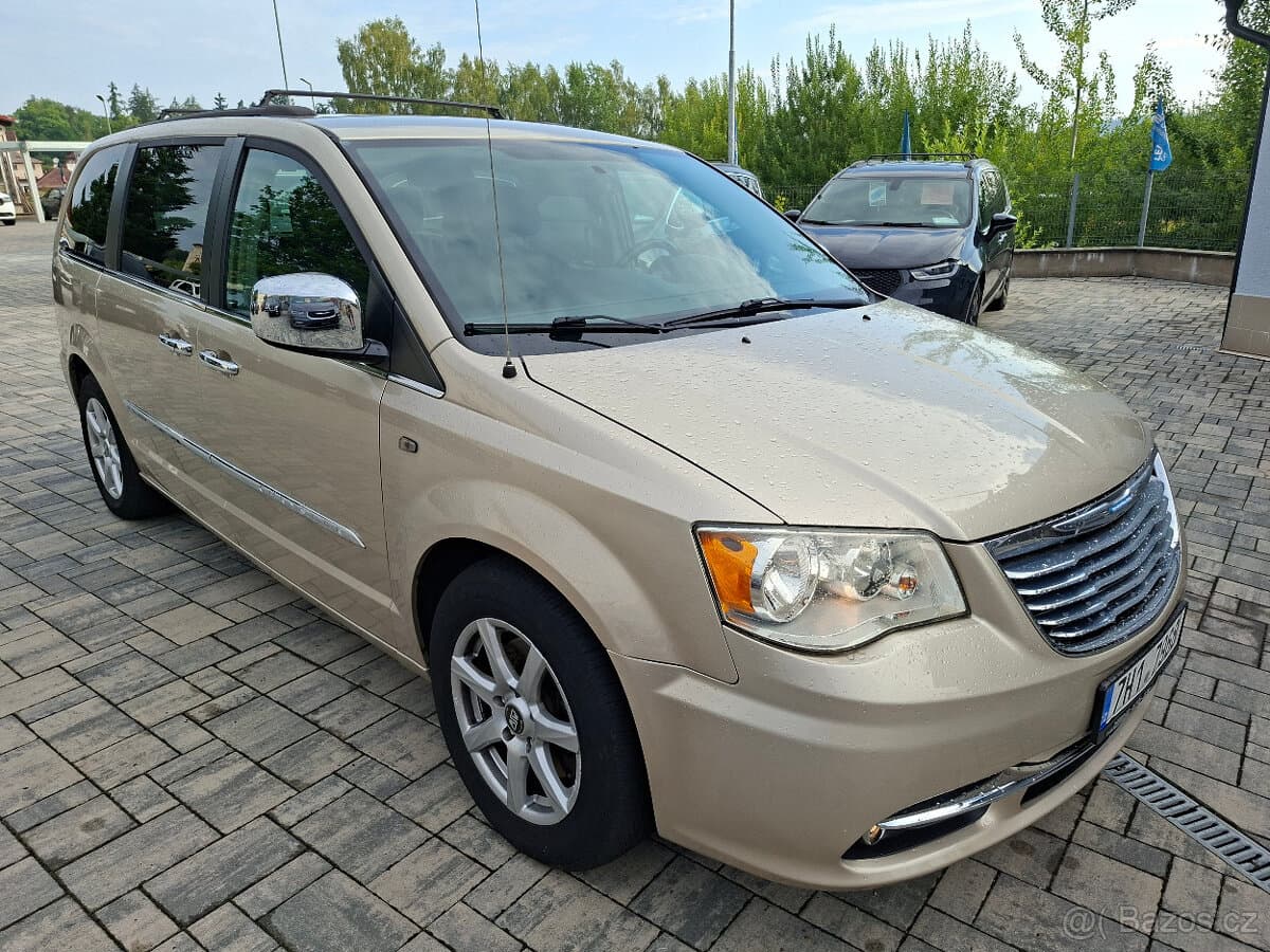 2014 Chrysler OSTATNÍ