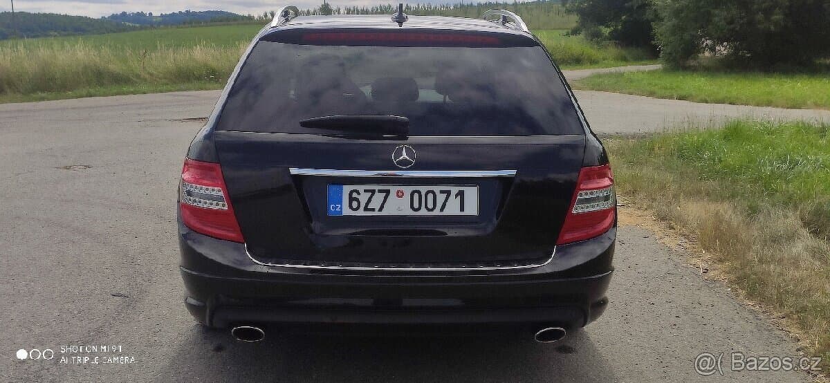 2010 Mercedes-Benz OSTATNÍ