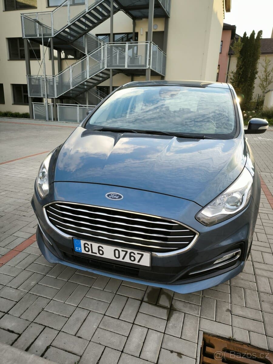 2020 Ford S-MAX