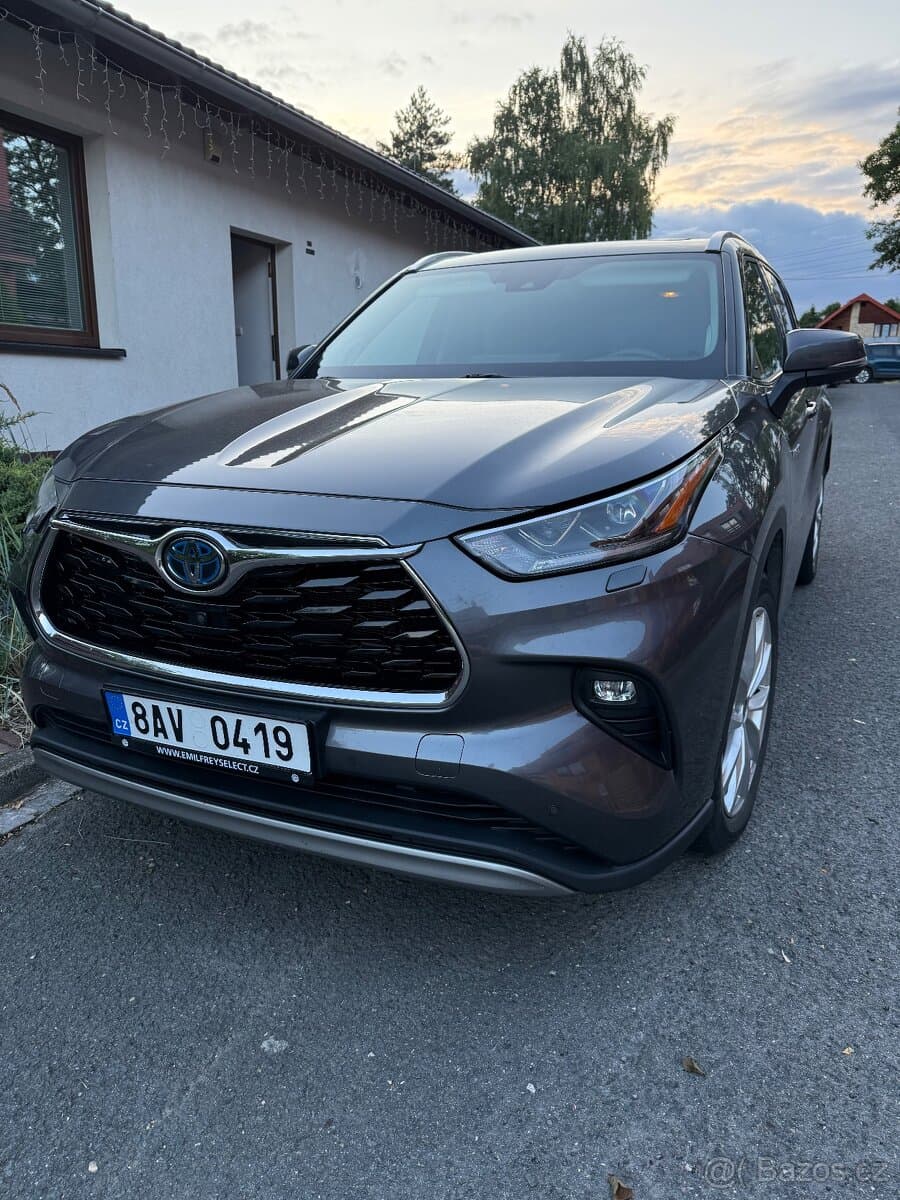 2021 Toyota HIGHLANDER