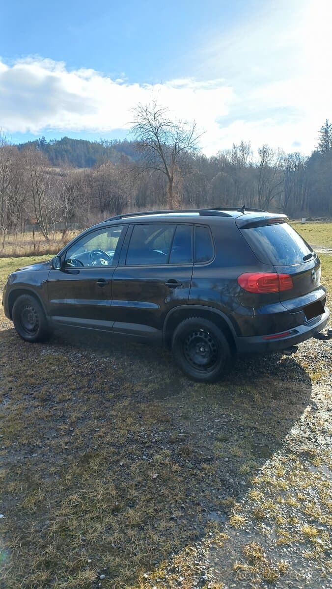 2016 Volkswagen TIGUAN