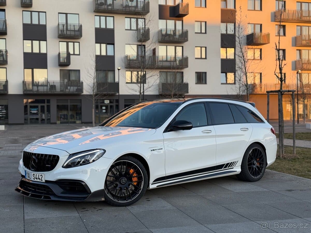 2015 Mercedes-Benz OSTATNÍ