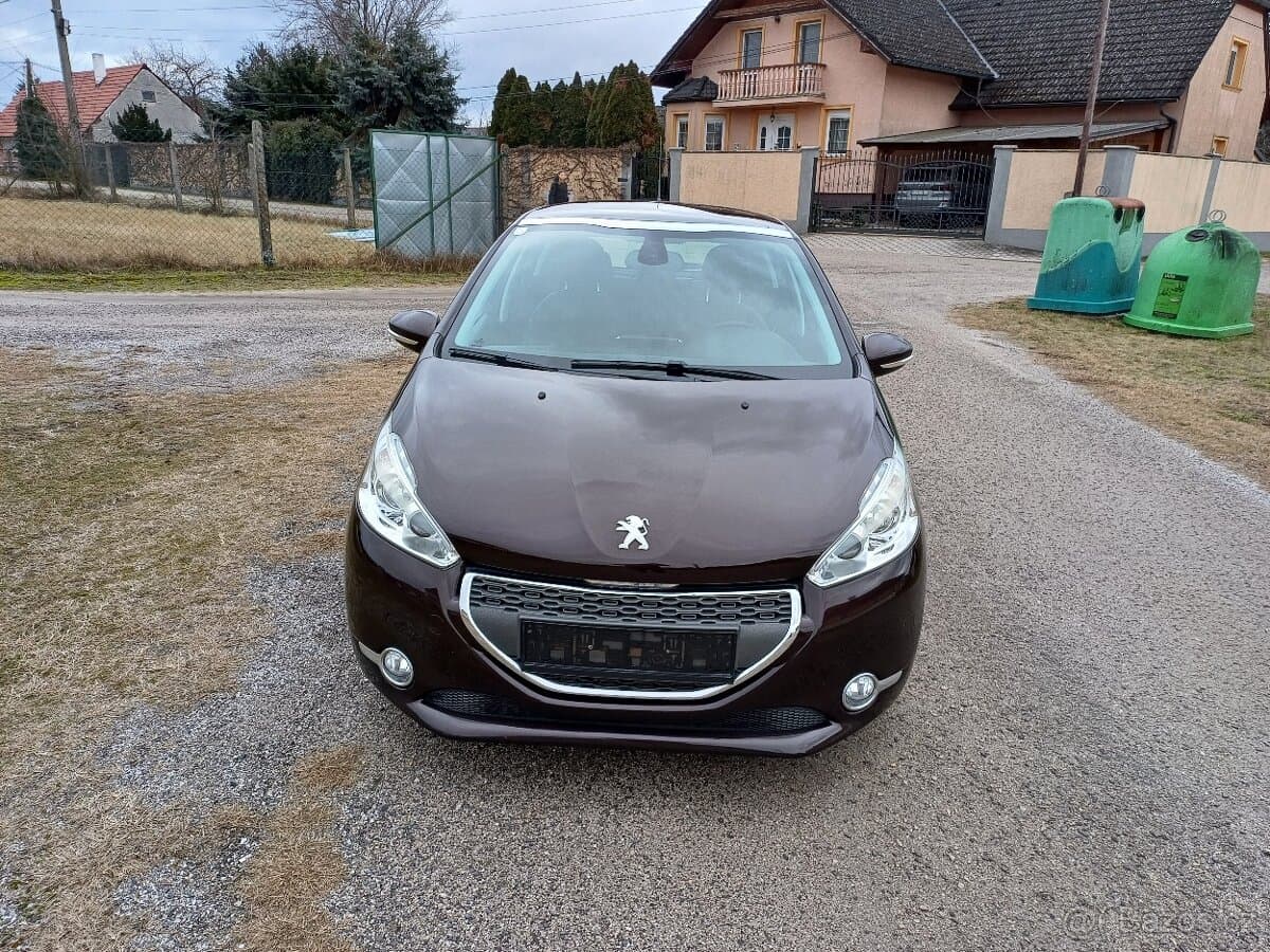 2012 Peugeot 208